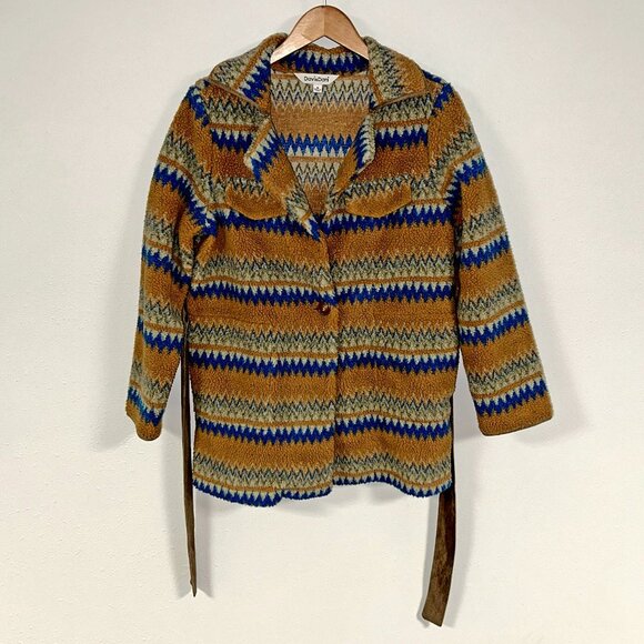 Davi & Dani Aztec Sherpa Jacket - Picture 2 of 11